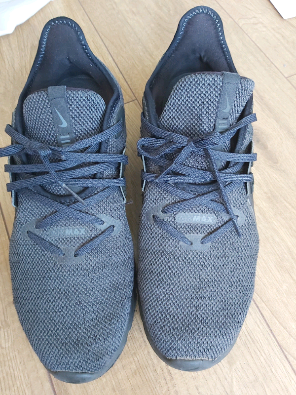 gumtree nike trainers